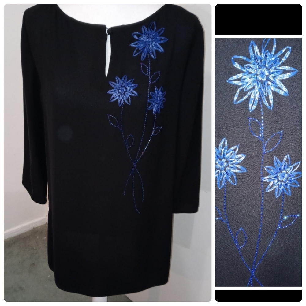 Adrianna Papell Navy Blue Embroidered Embellished Essential Tunic Top Size 12●